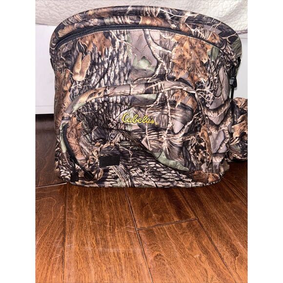 Cabela's Other - Cabela's heavy duty hunting‎ camo day pack / backpack large Lumbar Pack